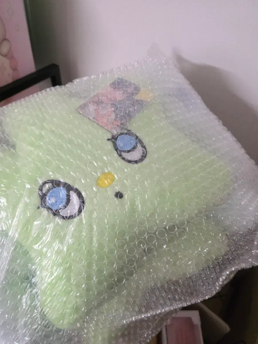 thumbnail-0